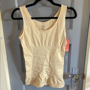 Yummie by Heather Thomson Cream Fitted Tank Top